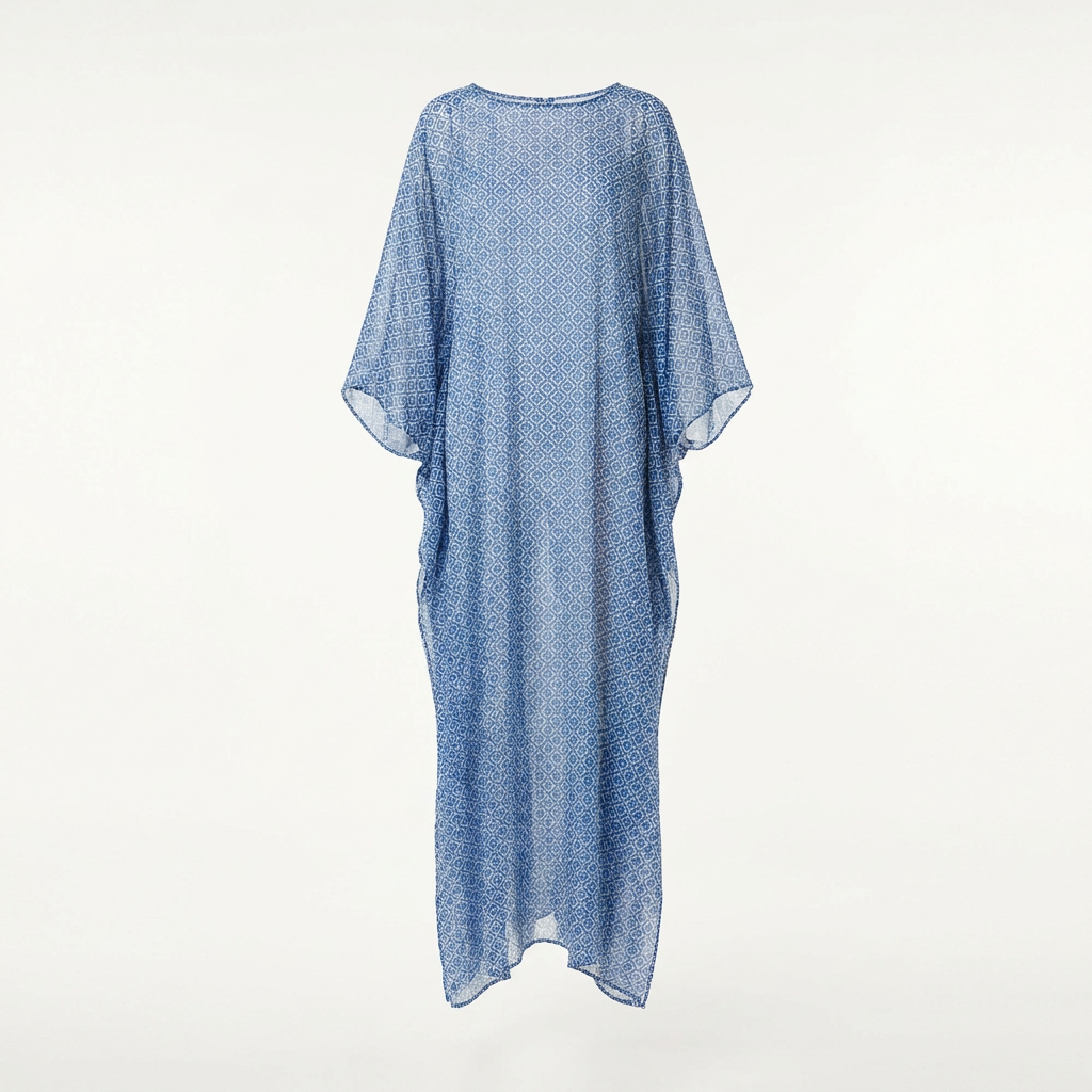 Kaftan à beira da piscina · Look com capa